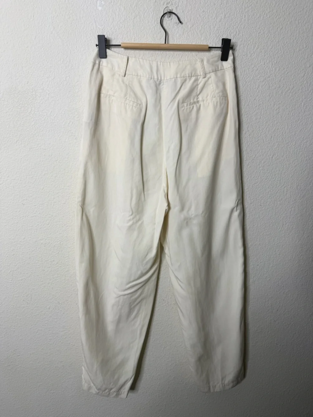 Lattelier Linen Blend Tapered Trouser Pants Pleated Ivory Cream‎ Size S